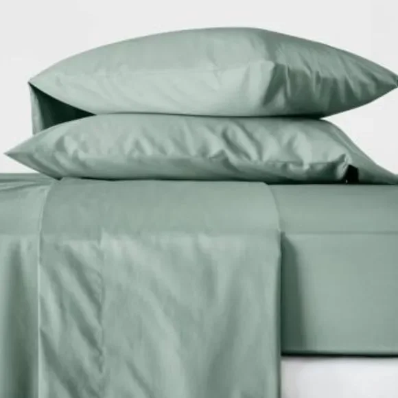 Full 300 Thread Count Temperature Regulating Solid Sheet Set Sage Green Casaluna
